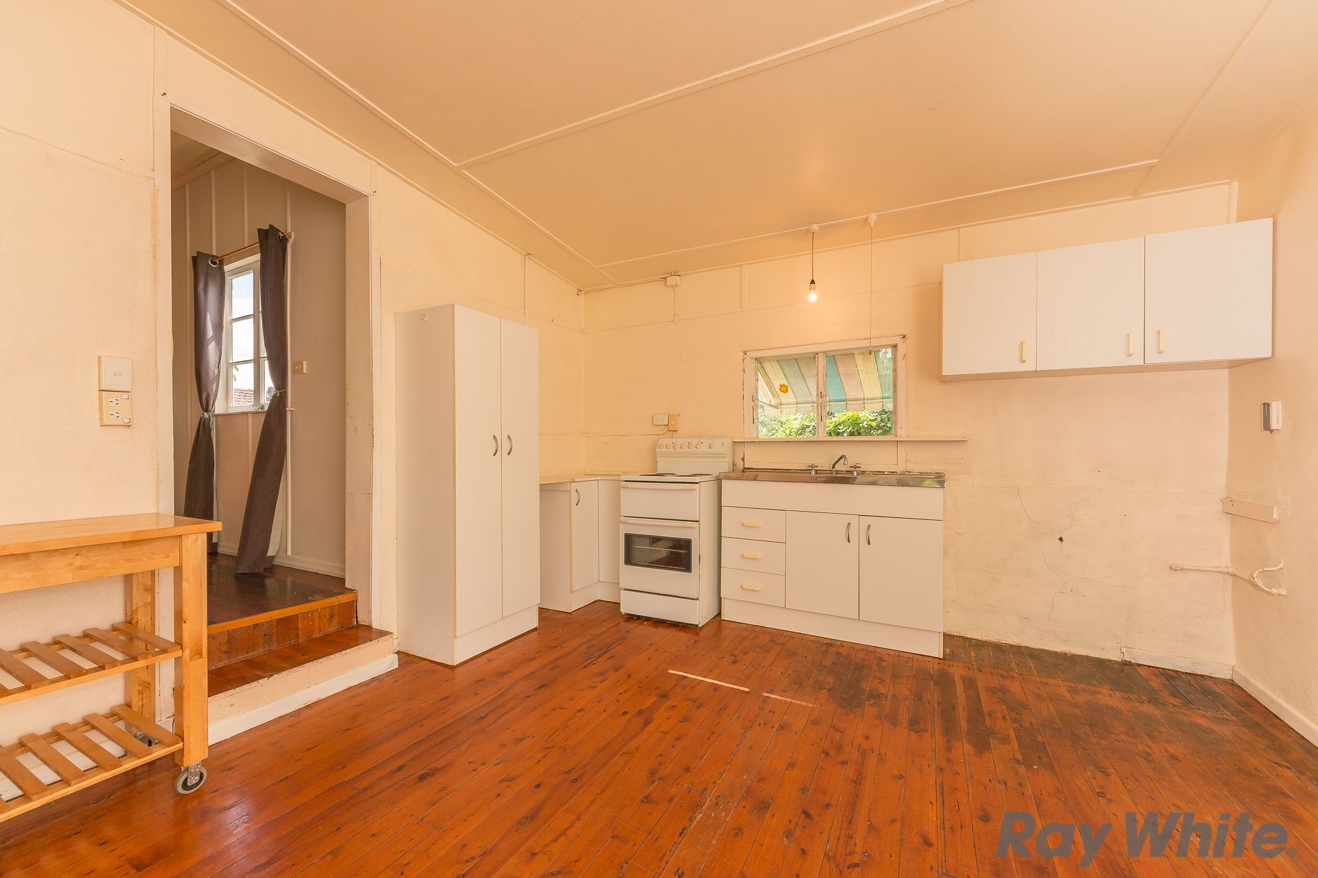 72 Shields Street, Redcliffe, QLD 4020