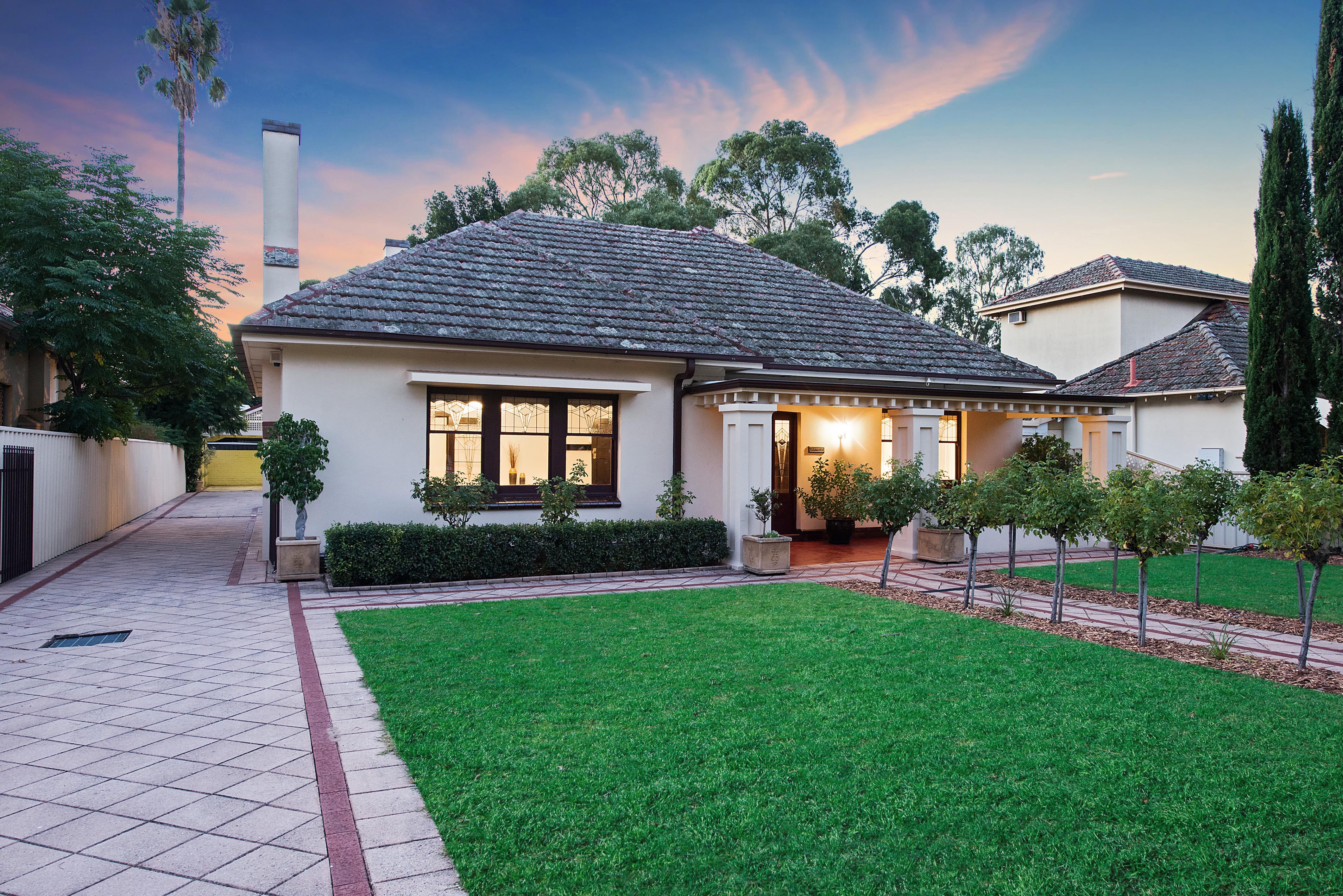 9 The Grove, Woodville, SA 5011