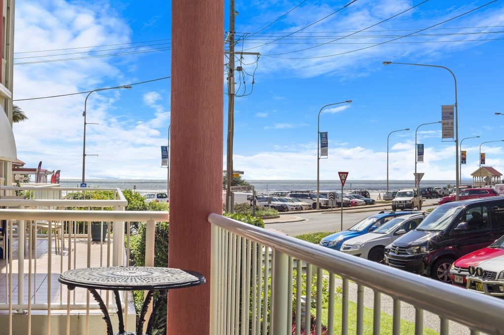 20 Marine Parade, Coolangatta QLD 4225