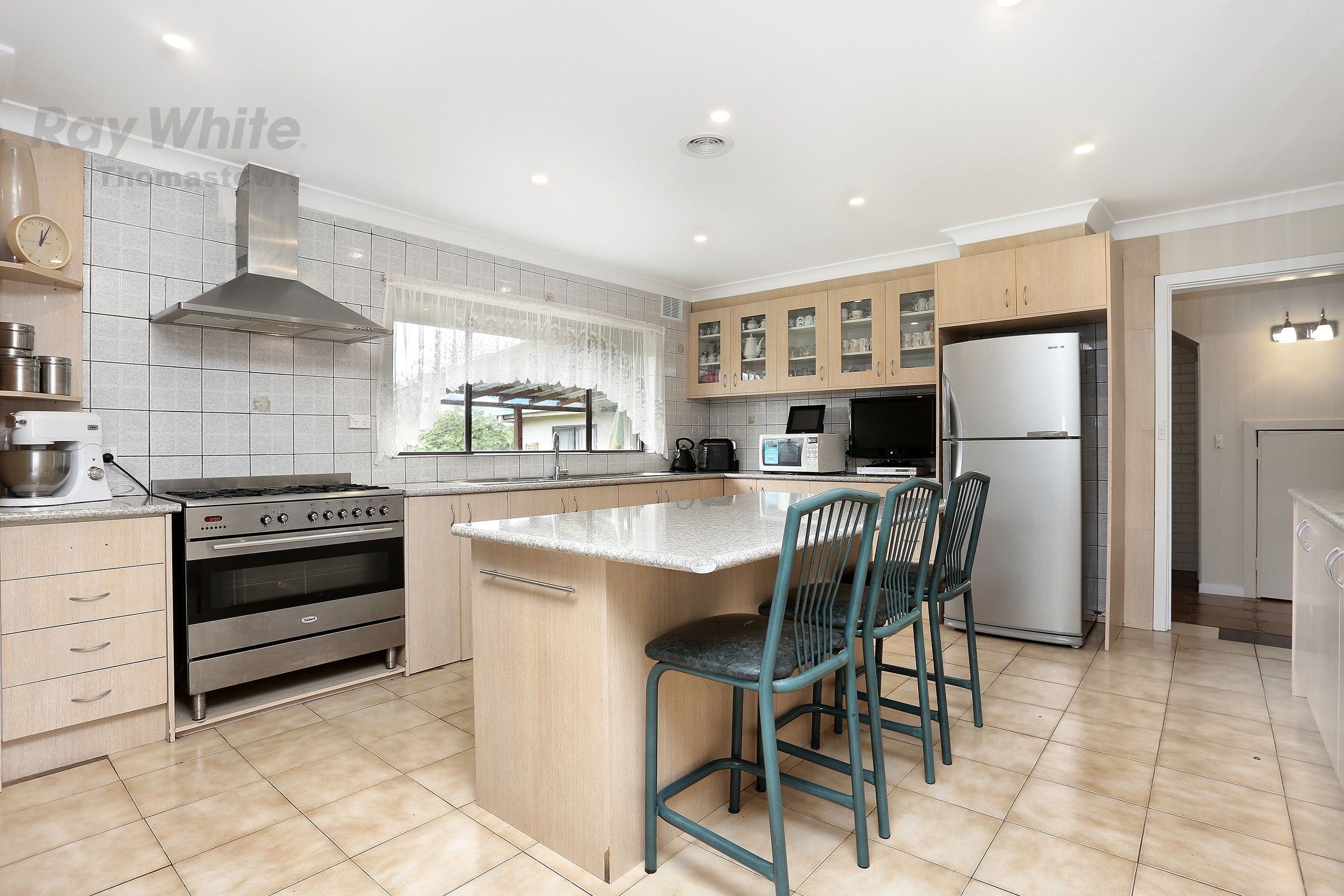6 Guam Court, Lalor, VIC 3075