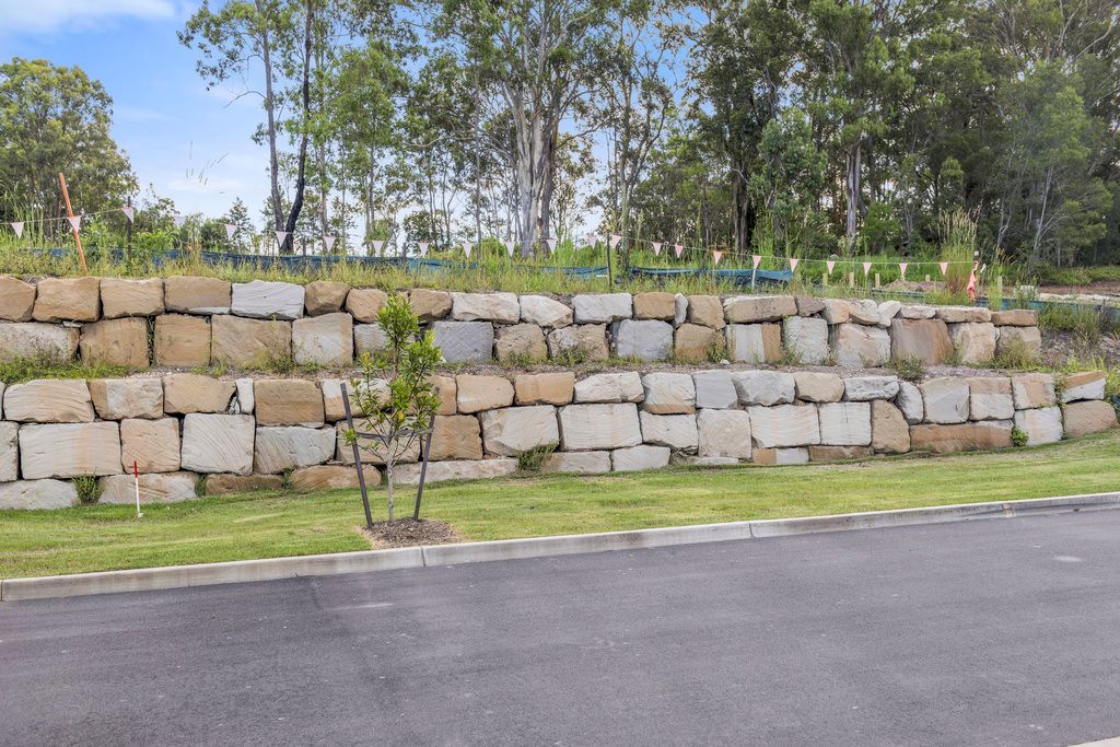 4 Hidden Cove, Tallebudgera QLD 4228