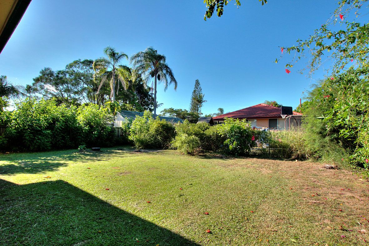 8 Bellis Street, Daisy Hill, QLD 4127