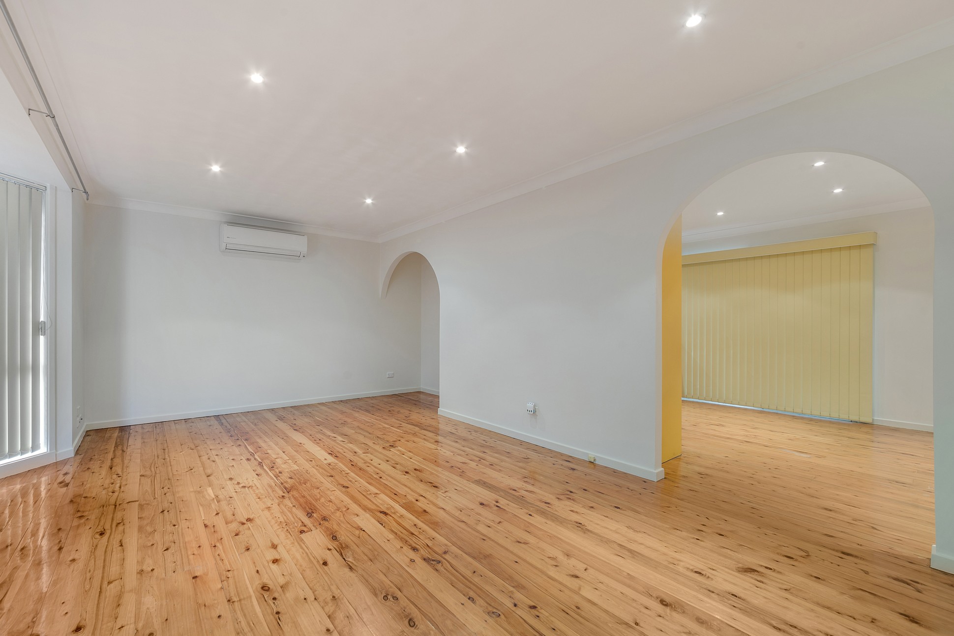 48 Stranraer Drive, St Andrews, NSW 2566