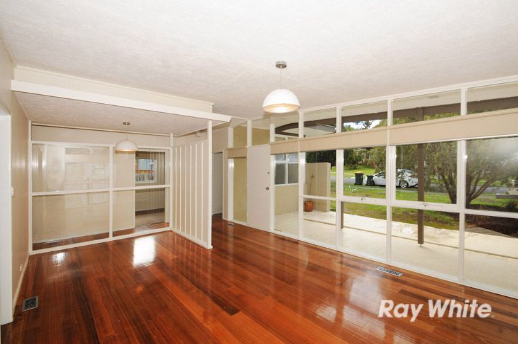 13 Derna Crescent, Frankston, VIC 3199
