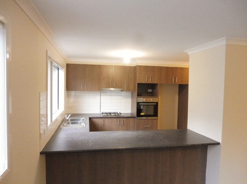 89 Broad Oak Drive, Cranbourne East, VIC 3977