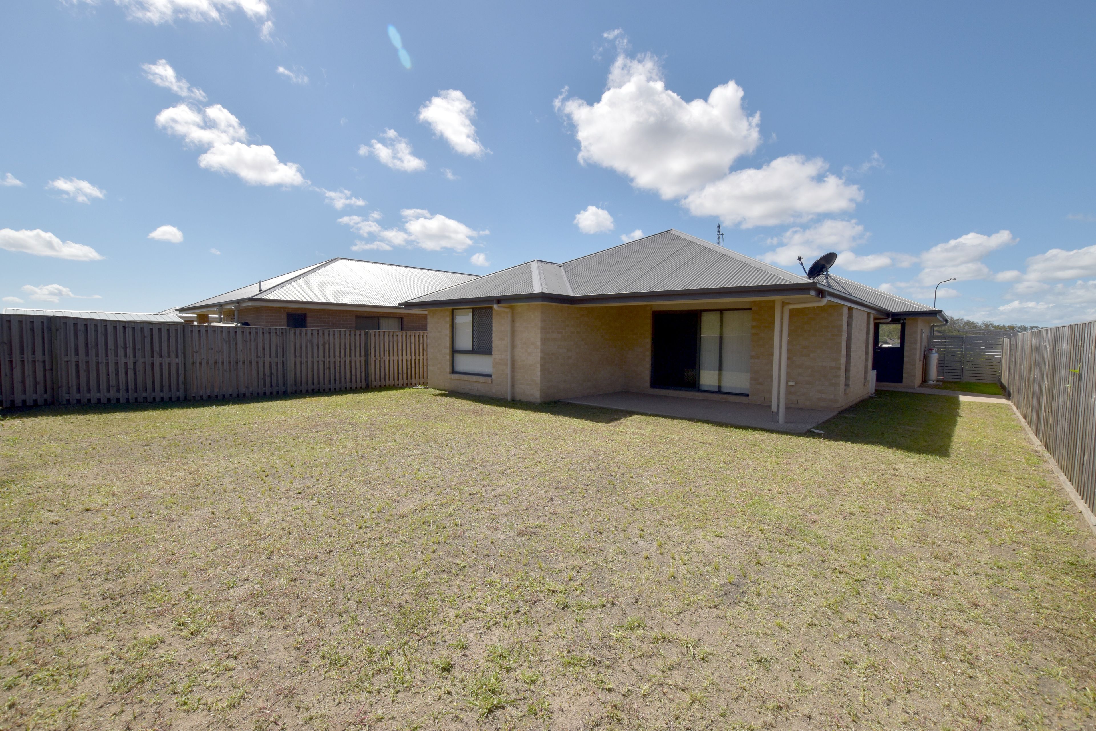 32 Jardine Crescent, Boyne Island, QLD 4680