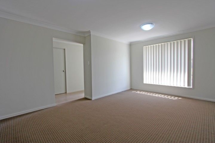 186 Roper Road, Blue Haven, NSW 2262