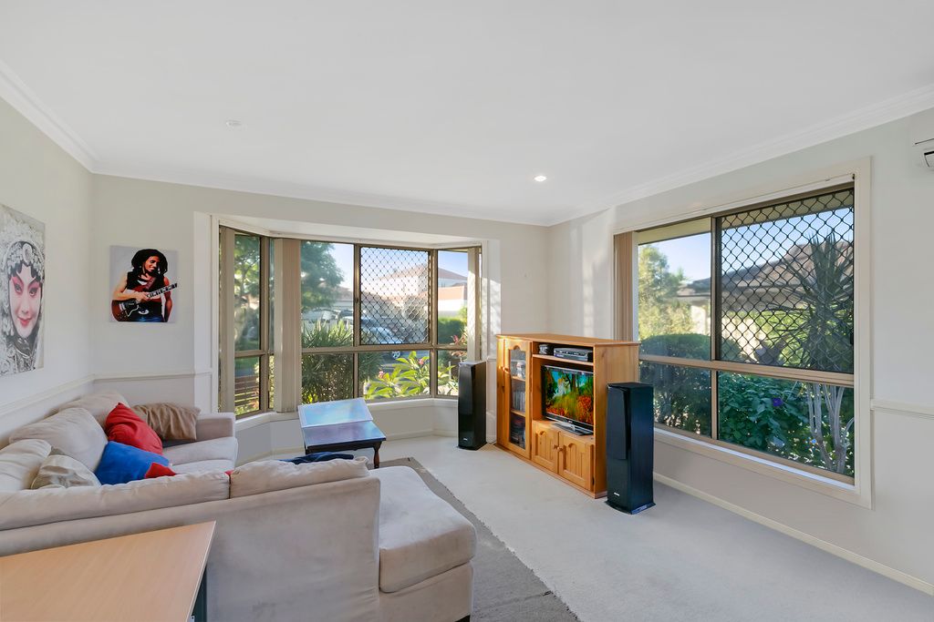 1/12 Washington Court, Varsity Lakes, QLD 4227