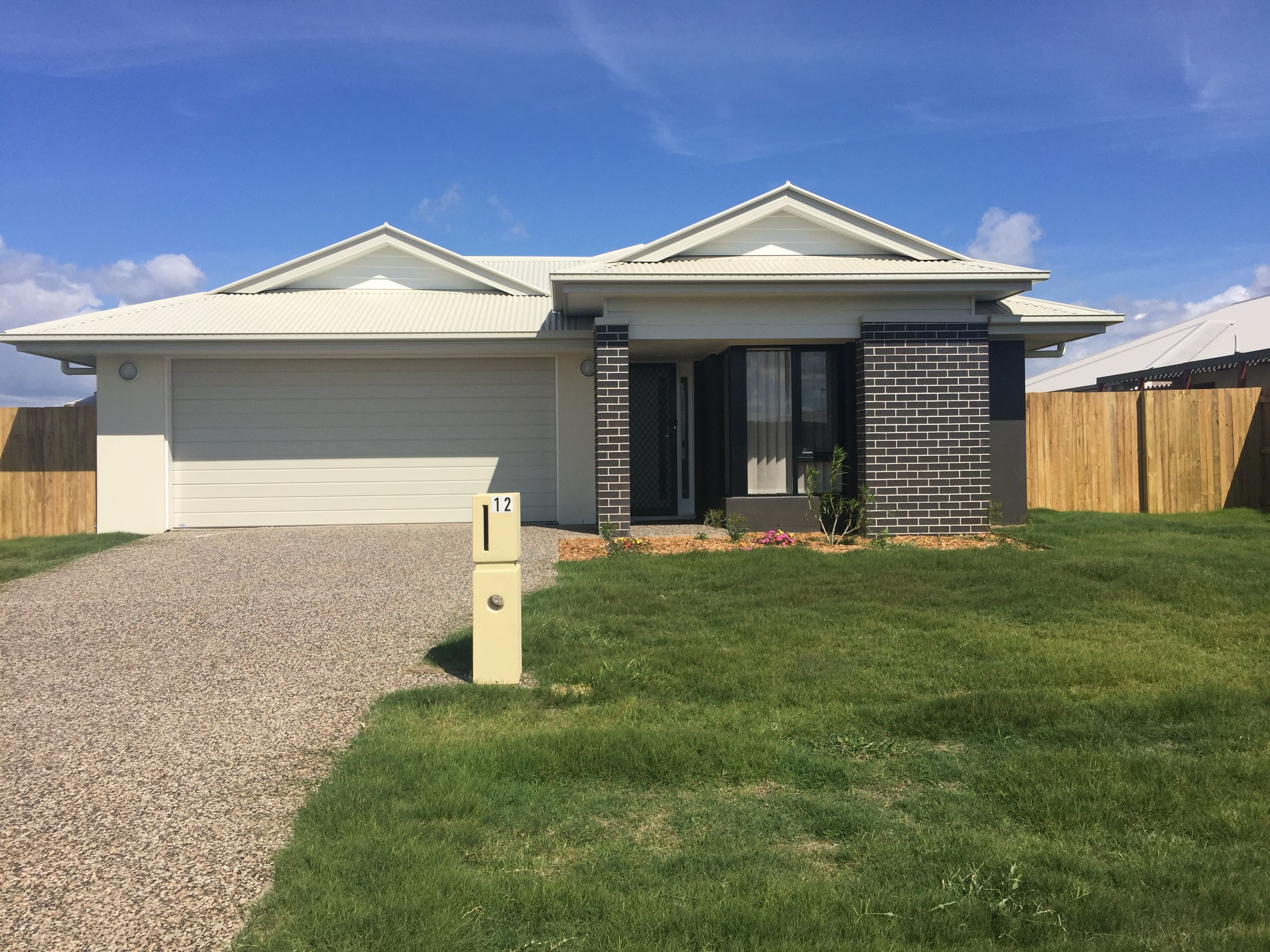 12 Mia Street, WYREEMA, QLD 4352