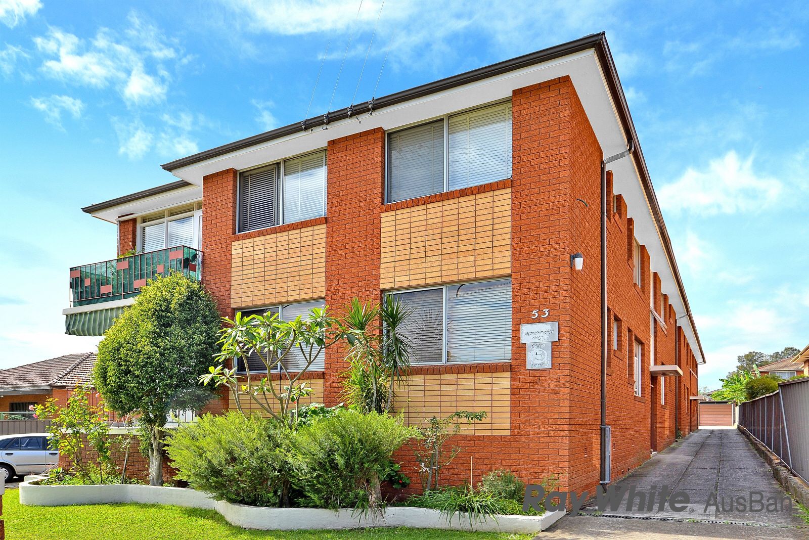 8/53 Wangee Road, Lakemba NSW 2195