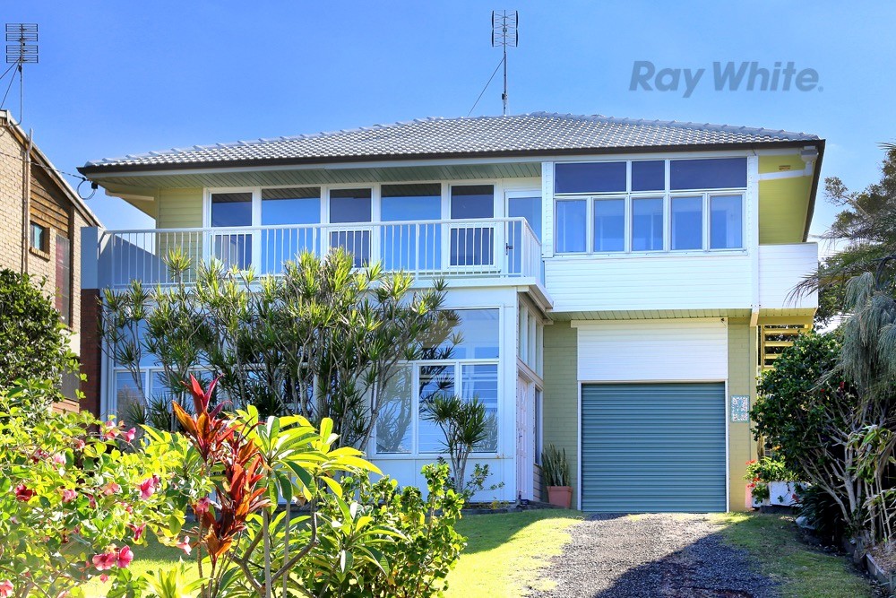 14 Victoria Terrace, Shelly Beach, QLD 4551