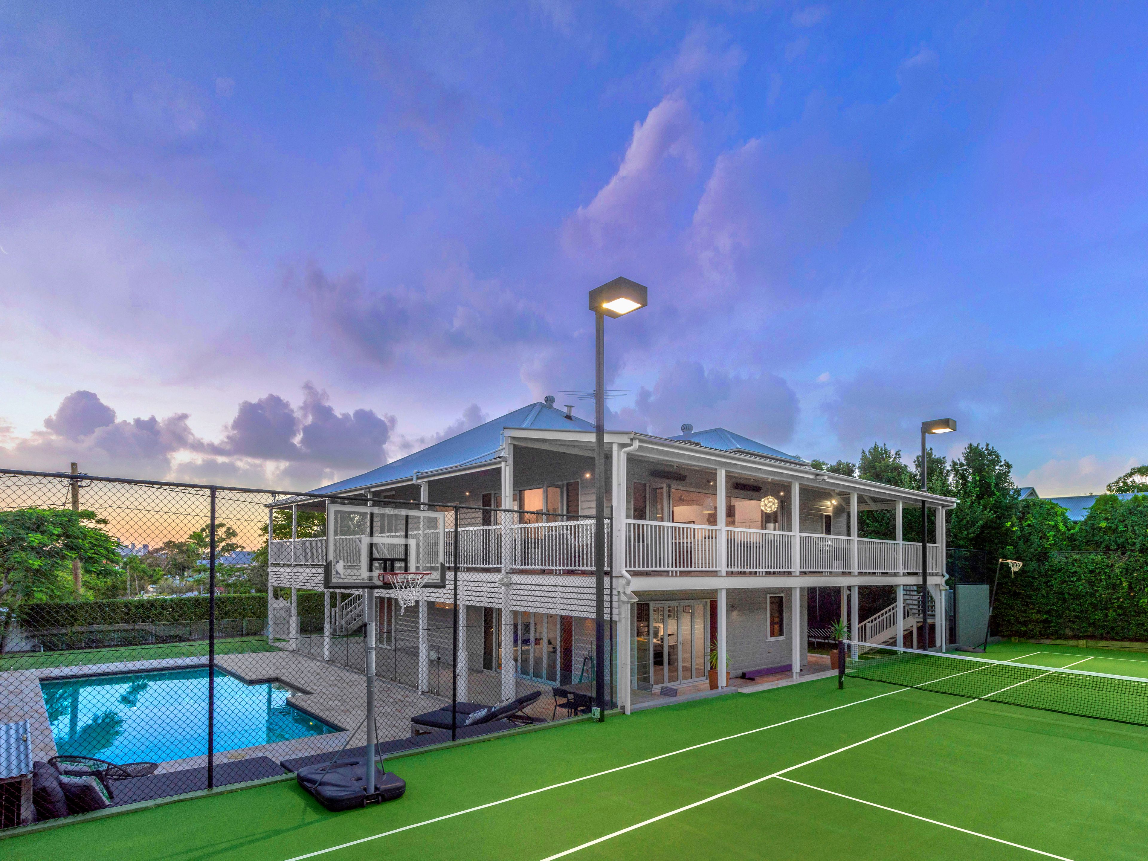 33 Oxford Street, Nundah, QLD 4012