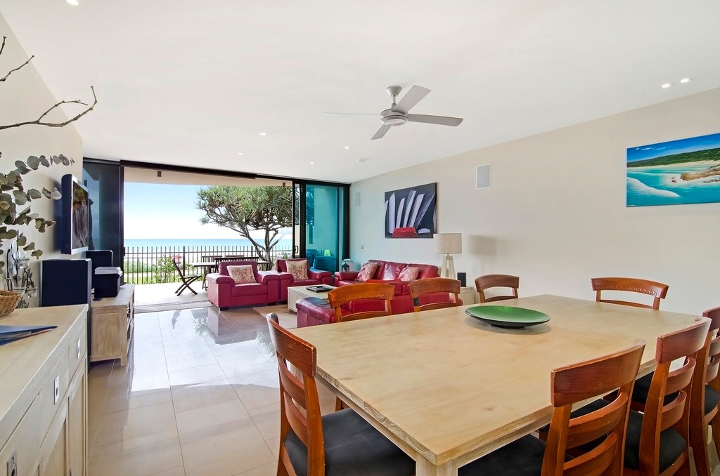 1/239 Golden Four Drive, Bilinga, QLD 4225