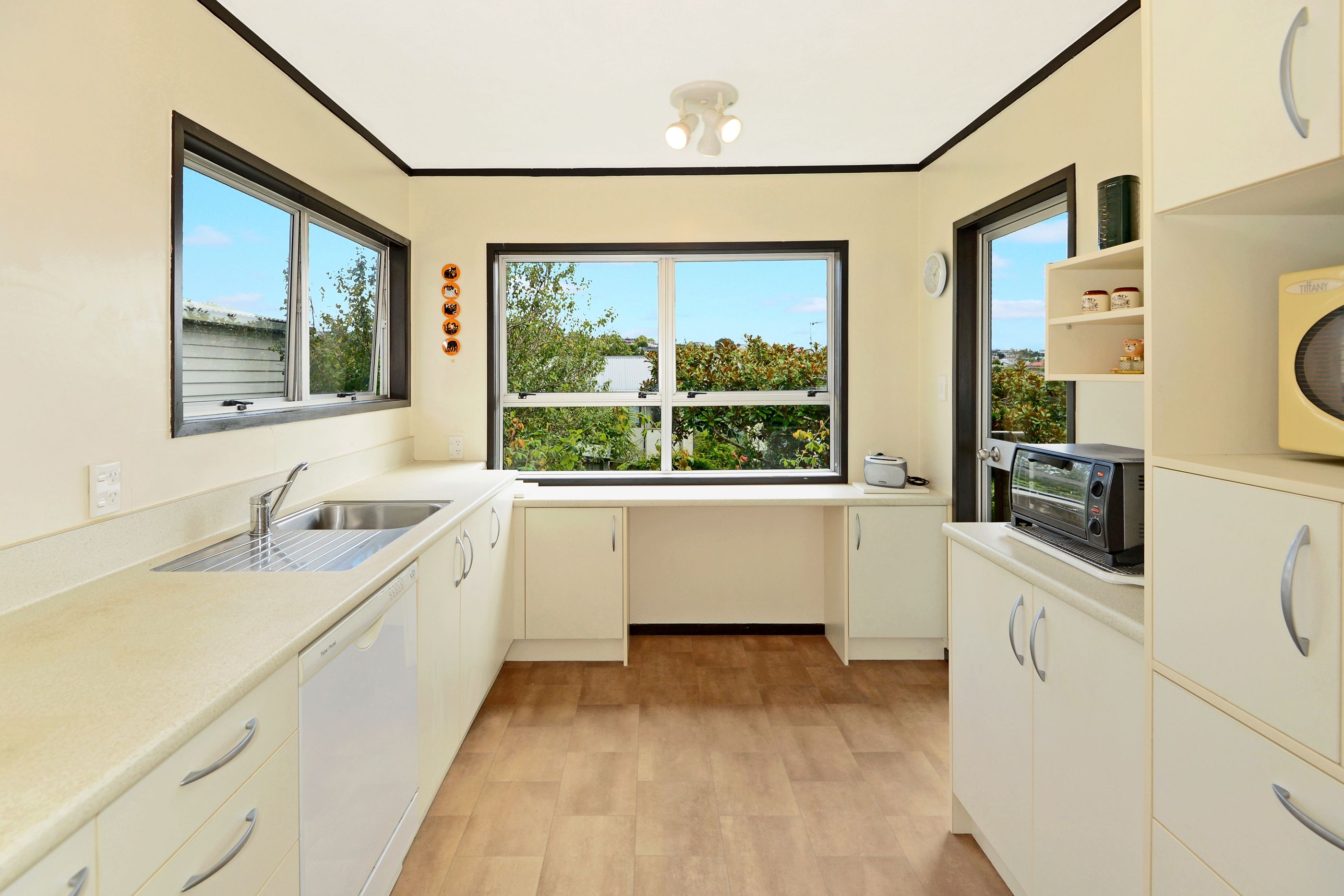 73 Alton Avenue, Hillcrest, North Shore City