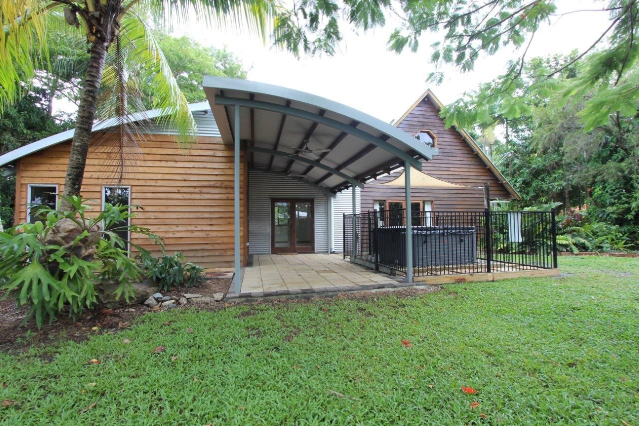 10 Strombus Avenue, Trinity Beach, QLD 4879