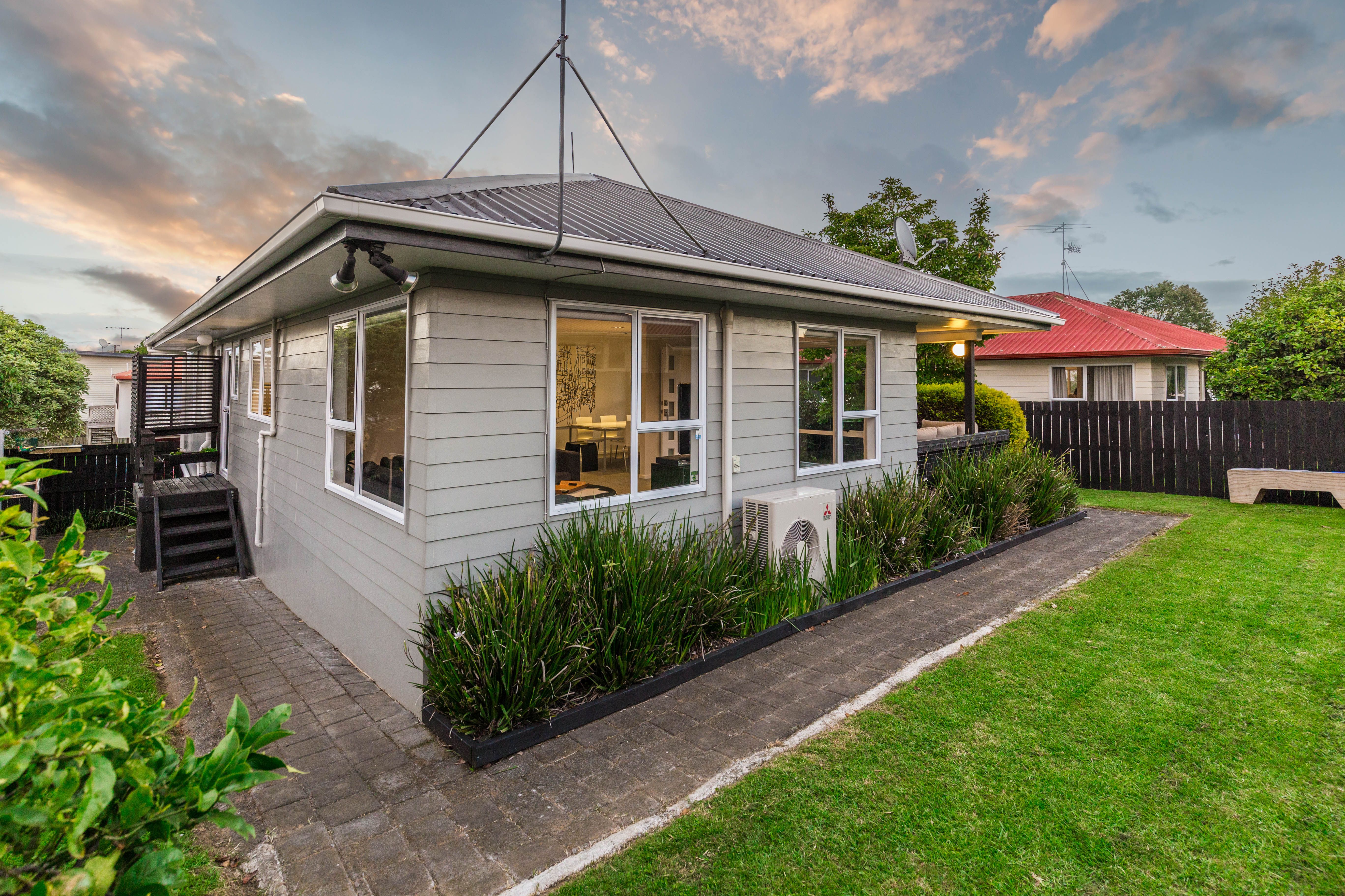 2/13 Carrs Place, Ellerslie, Auckland City