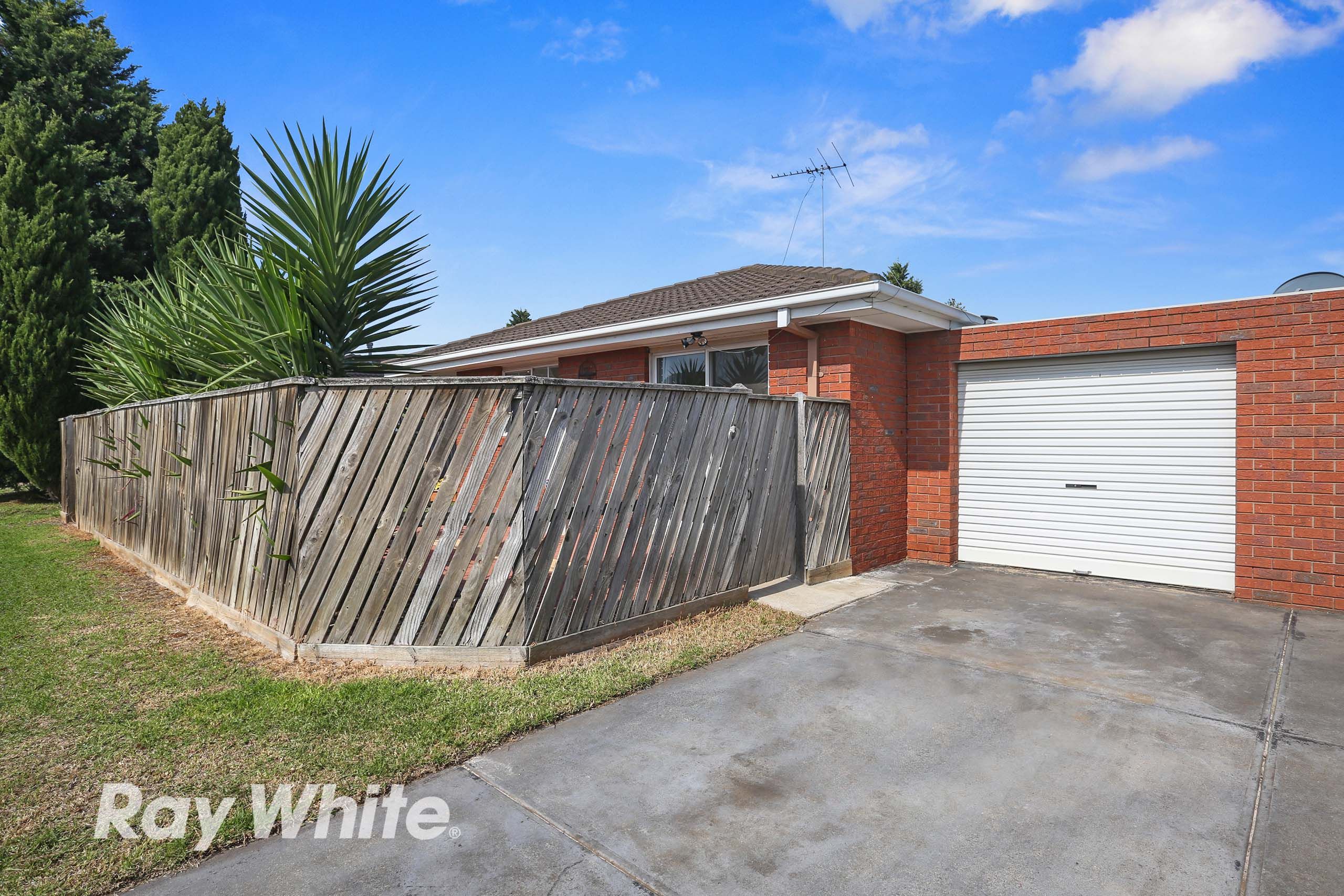 2/28 Cameron Crescent, Lara, VIC 3212