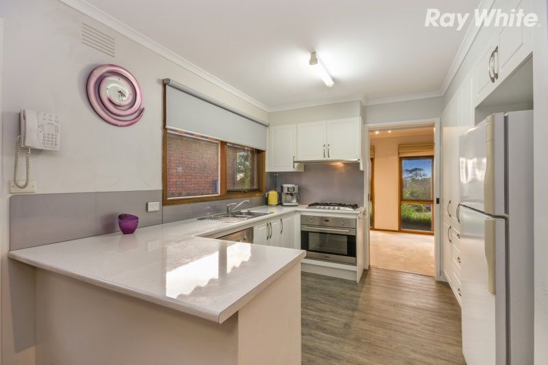 27 Nerissa Street, Ferntree Gully, VIC 3156