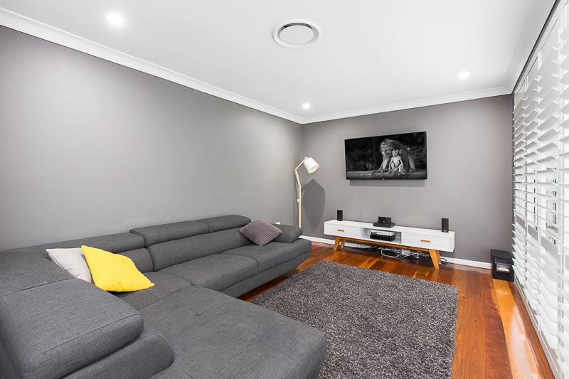 5 Kilpa Place, Oak Flats, NSW 2529