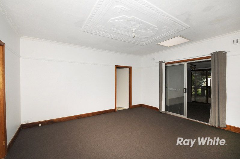 27 Seaford Road, Seaford, VIC 3198