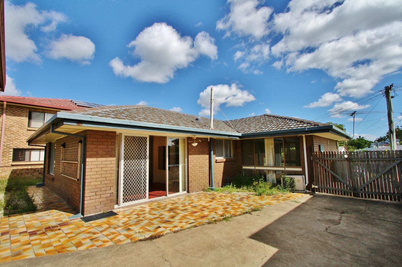 124 Gaynesford Street, Holland Park West, QLD 4121