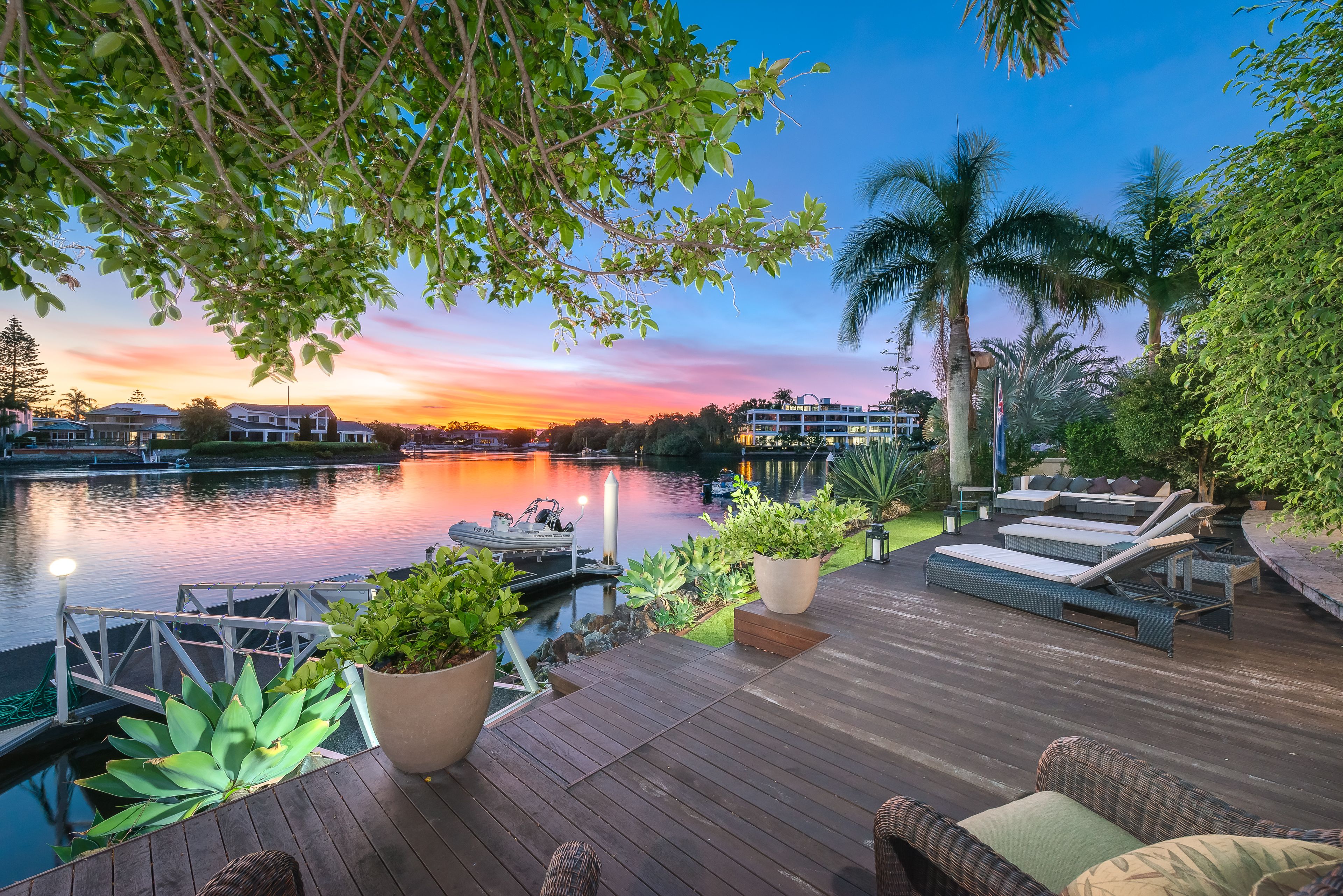 44 Sunset Boulevard, Surfers Paradise, QLD 4217