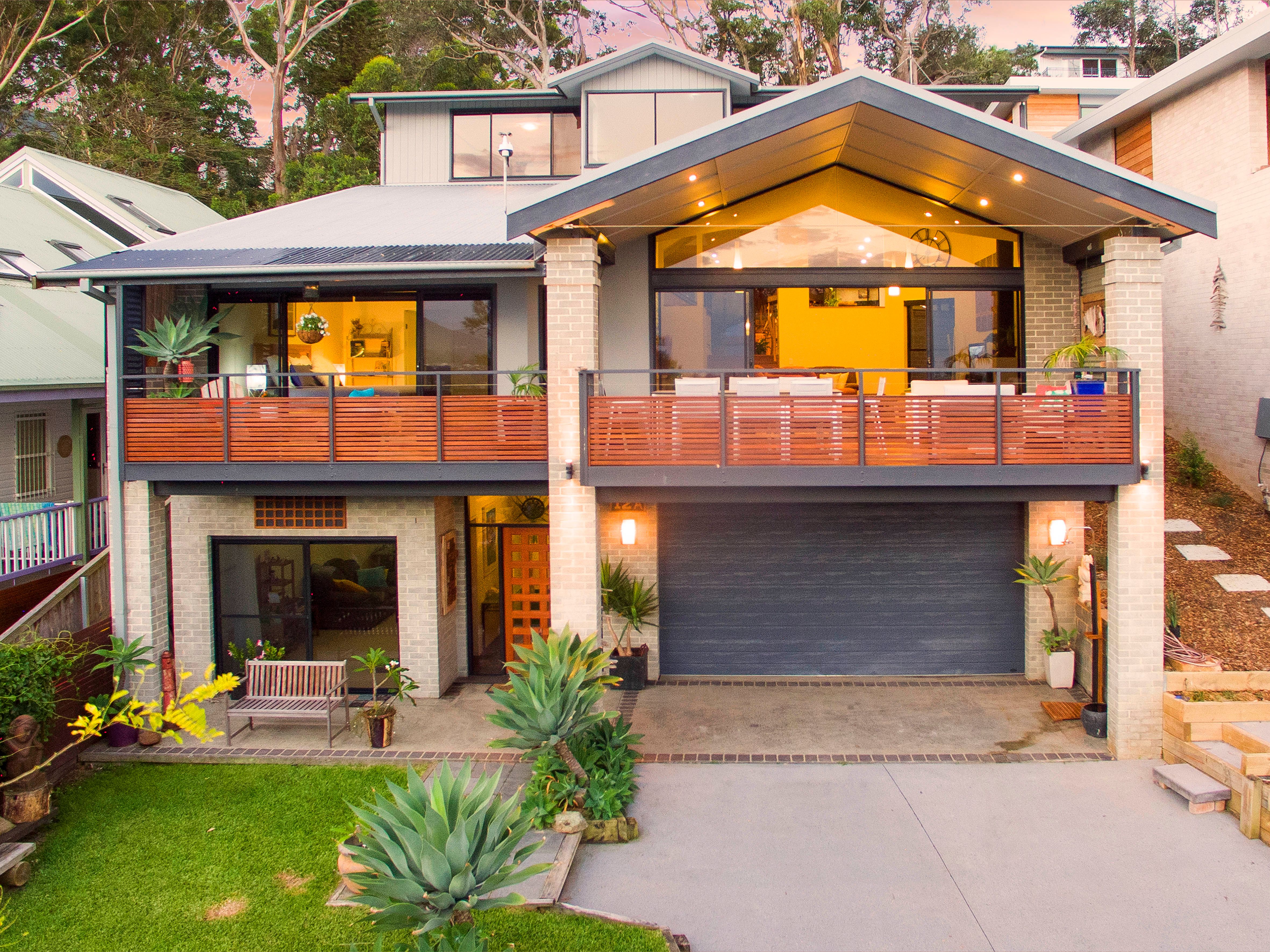 12A Mountain Road, Austinmer, NSW 2515