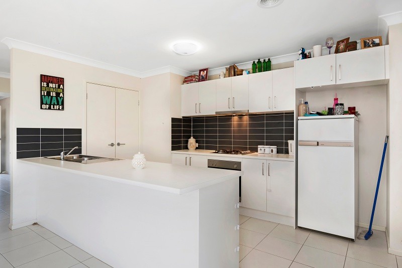 24 Caulfield Drive, Ascot, VIC 3551