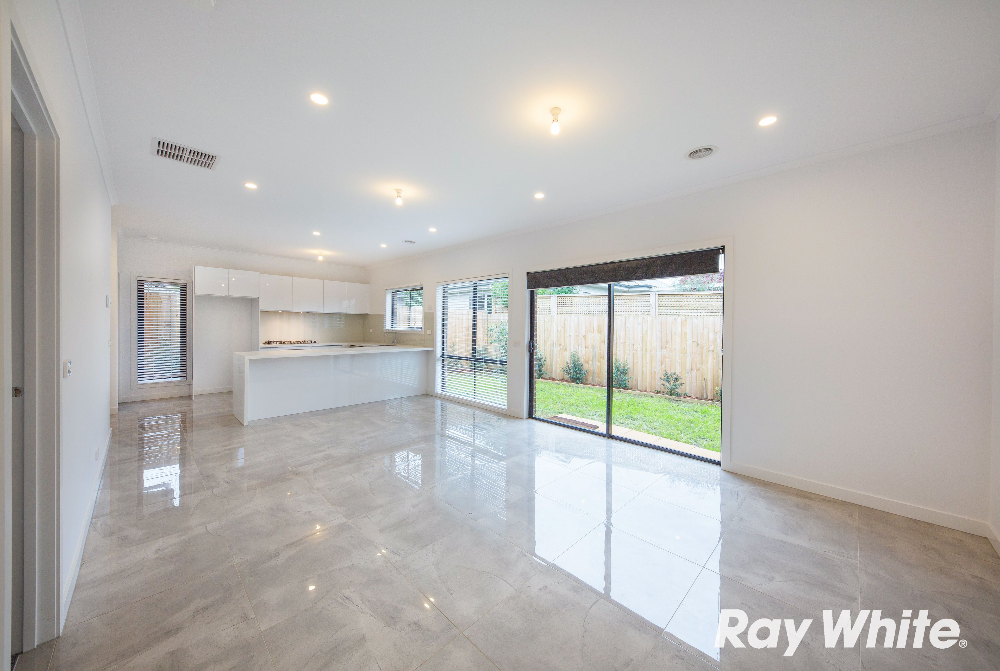 7B Elmhurst Road, Blackburn, VIC 3130