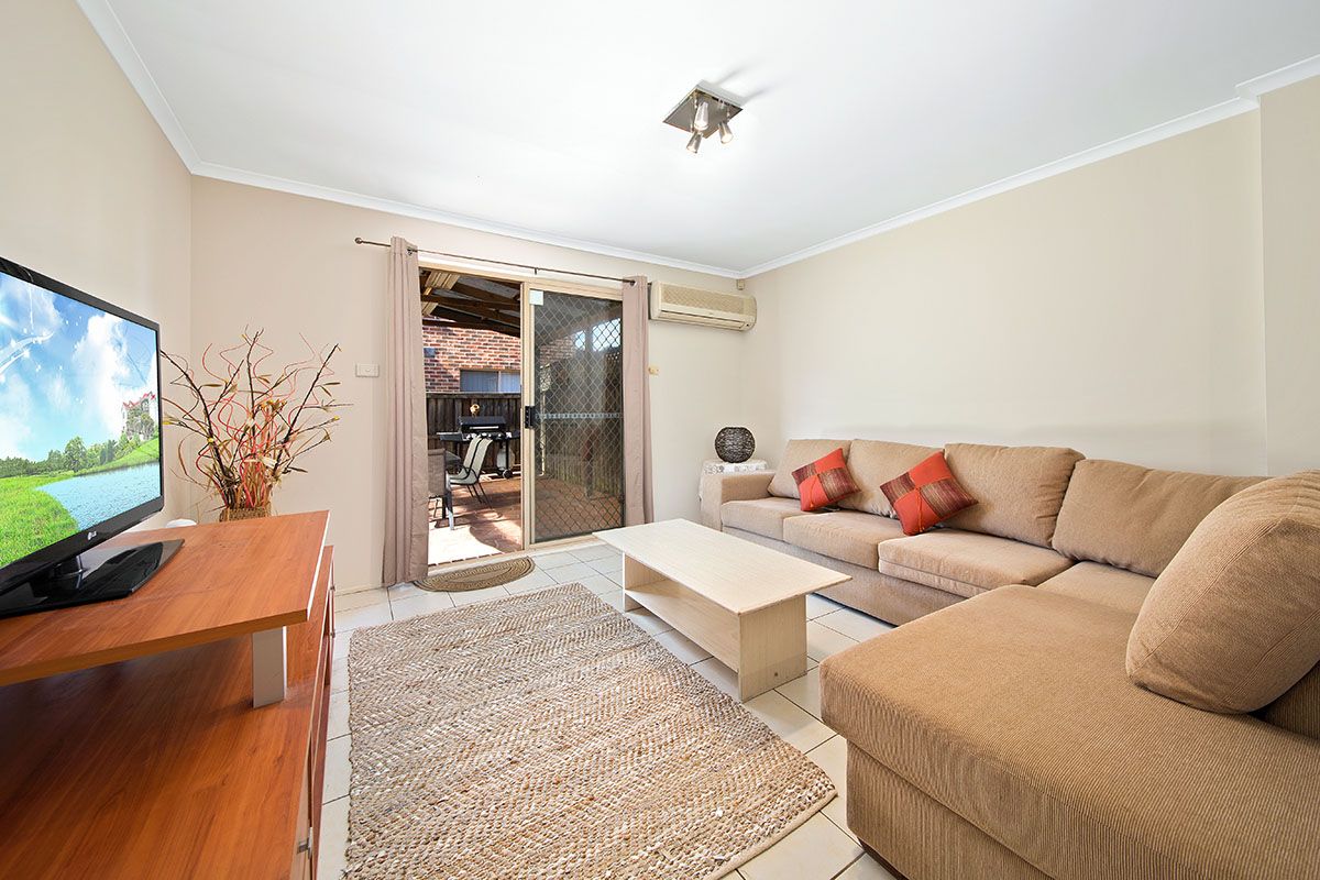 29/19 Owen Jones Row, Menai, NSW 2234