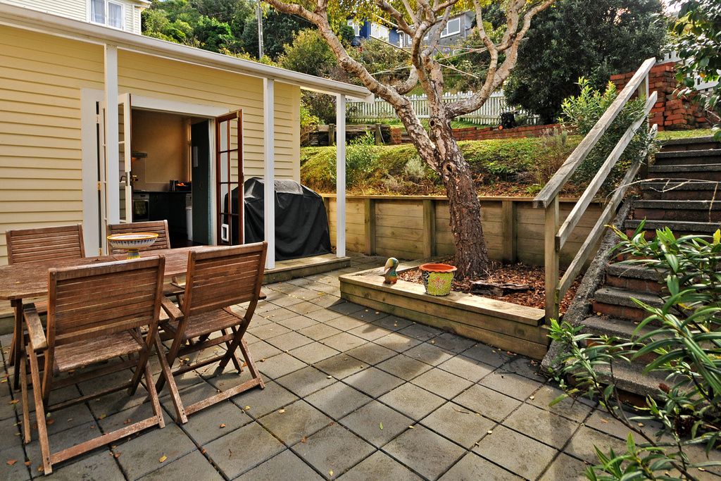 15 Oku Street, Island Bay, Wellington City