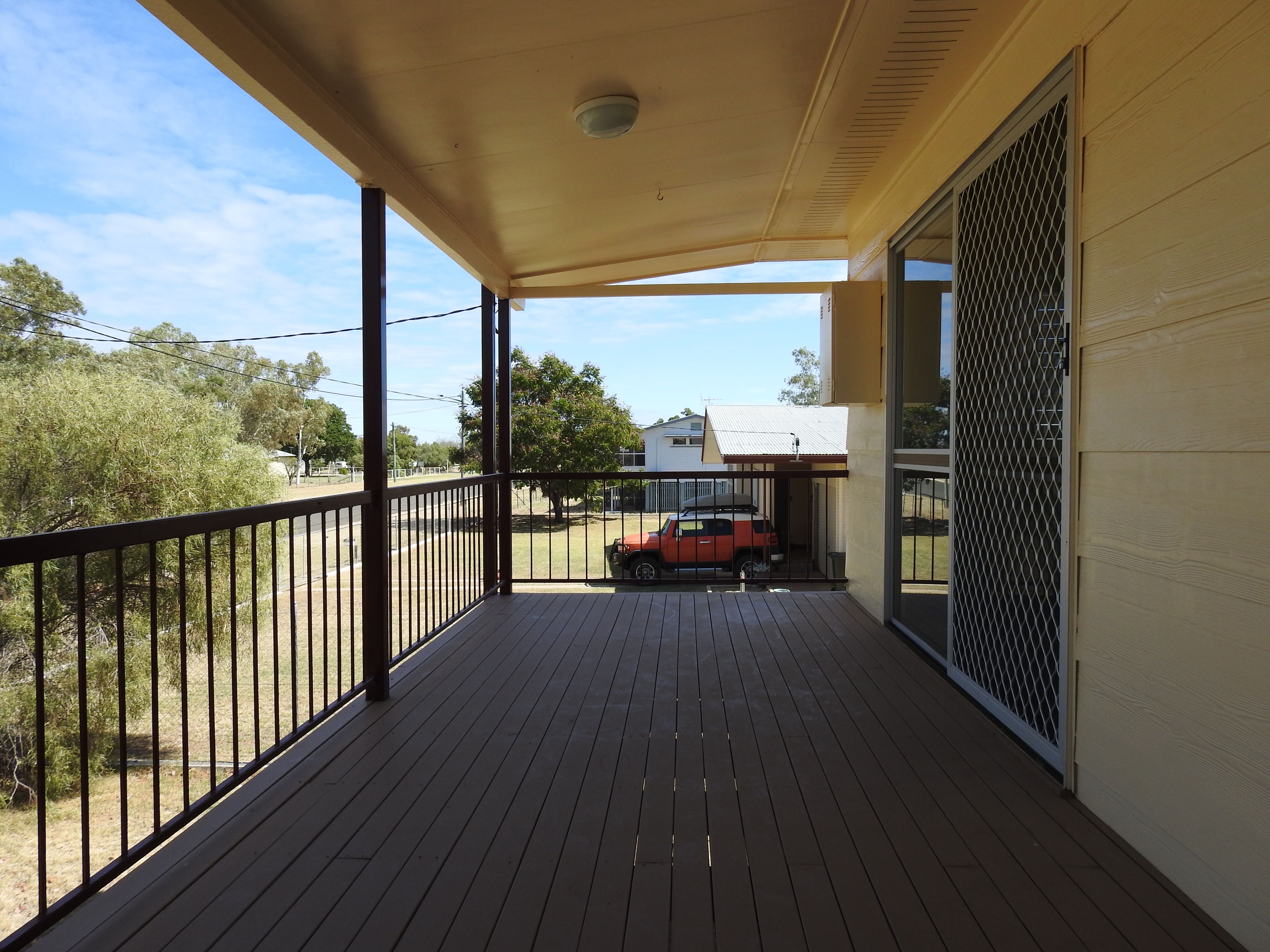98 Acacia Street, Barcaldine, QLD 4725