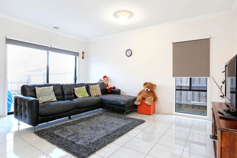 6 Tiarne Crescent, Hampton Park, VIC 3976