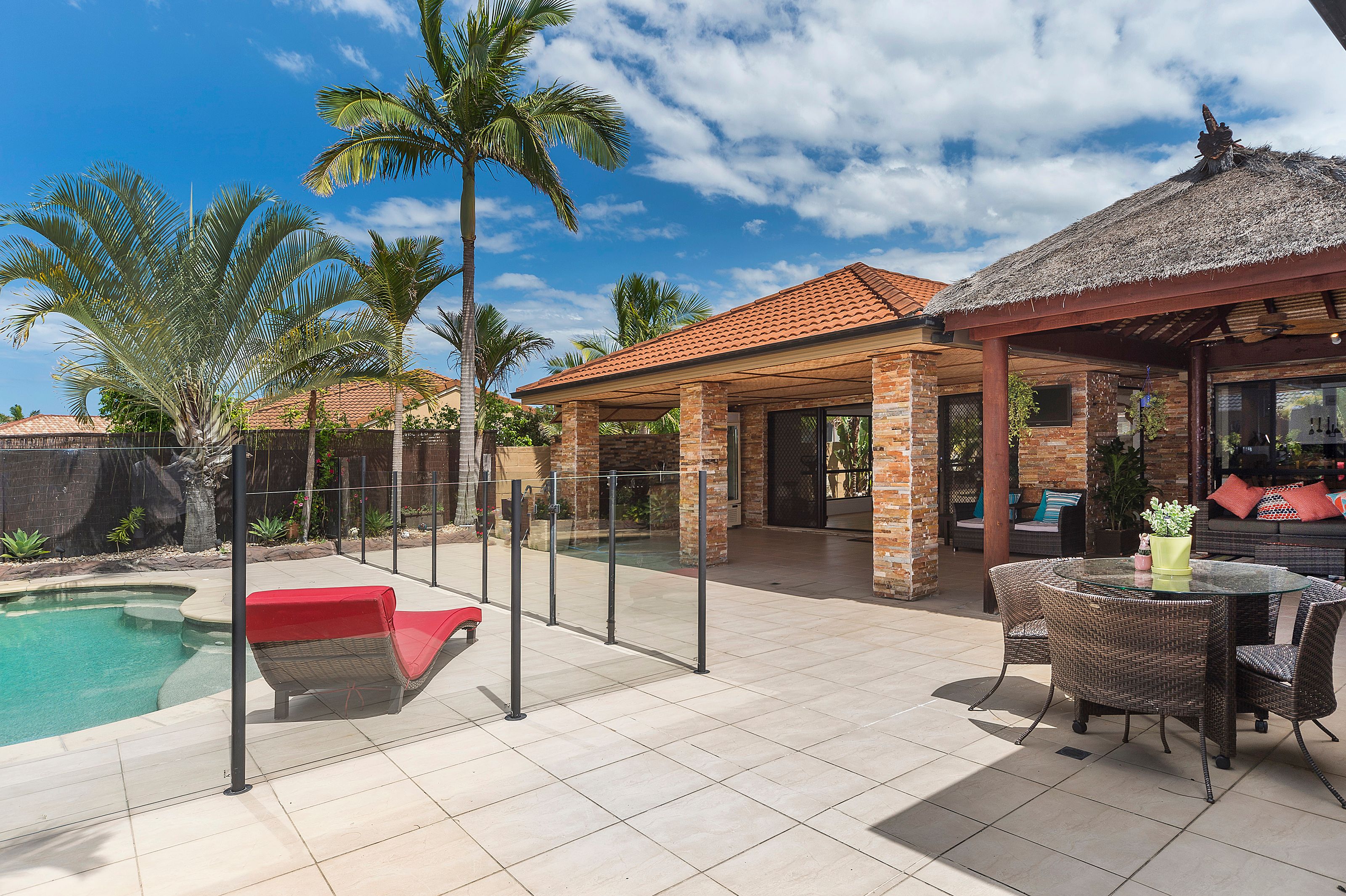 21 John Dalley Drive, Helensvale, QLD 4212