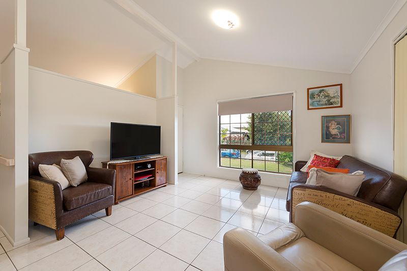 38 Meadow Street, Eight Mile Plains, QLD 4113