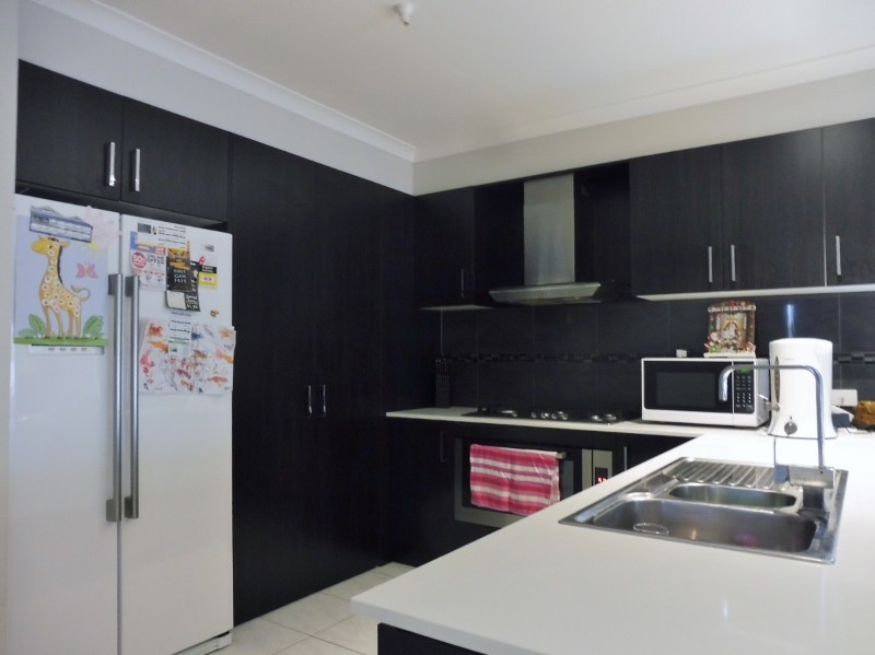 14 Ercildoune Court, Cranbourne West, VIC 3977