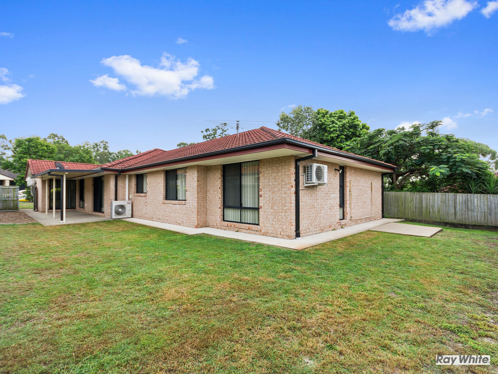 4 Bullen Circuit, Forest Lake, QLD 4078