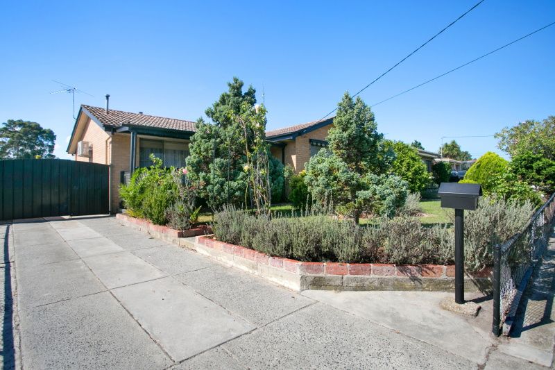 9 Excelsior Drive, Frankston North, VIC 3200