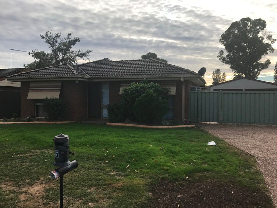 5 Cobblestone Place, Werrington Downs, NSW 2747