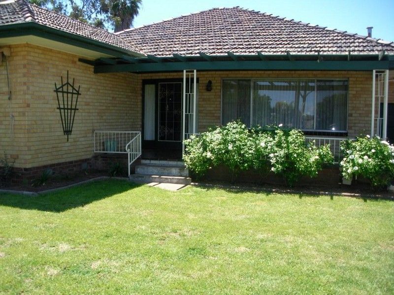 8 Poplar Parade, Mildura, VIC 3500