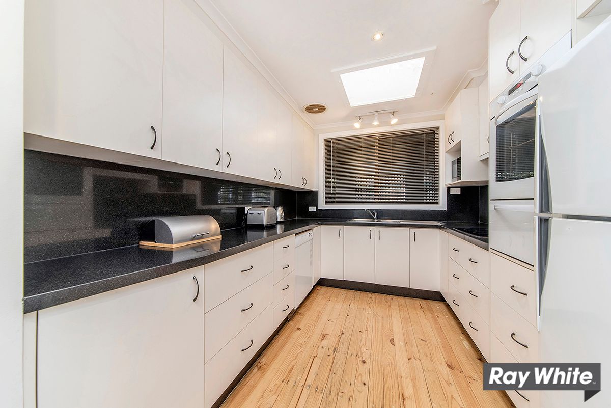 60 Mileham Street, Macgregor, ACT 2615