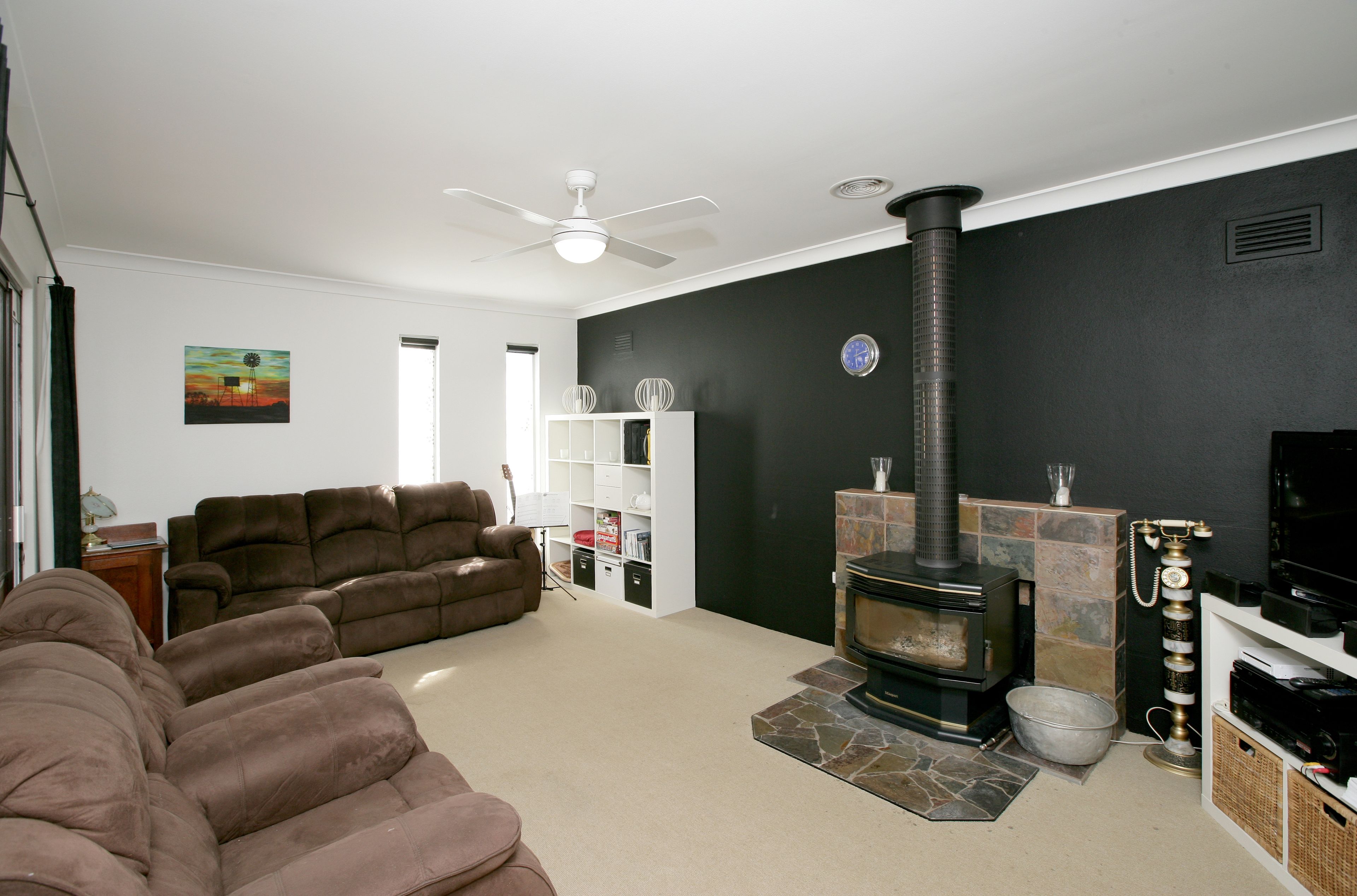 3 Crisp Drive, Ashmont, NSW 2650