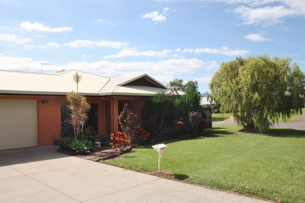 2 Tin Sang Close, Edmonton QLD 4869
