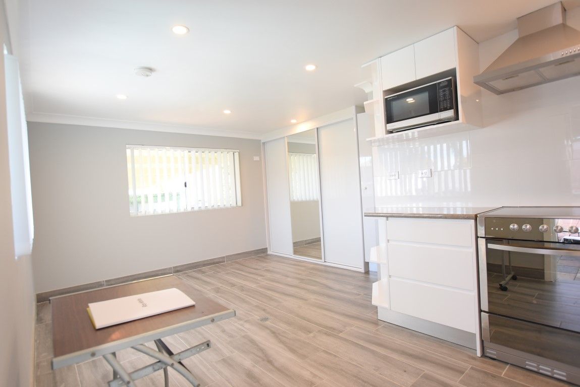 32 SOUTH Terrace, Punchbowl, NSW 2196
