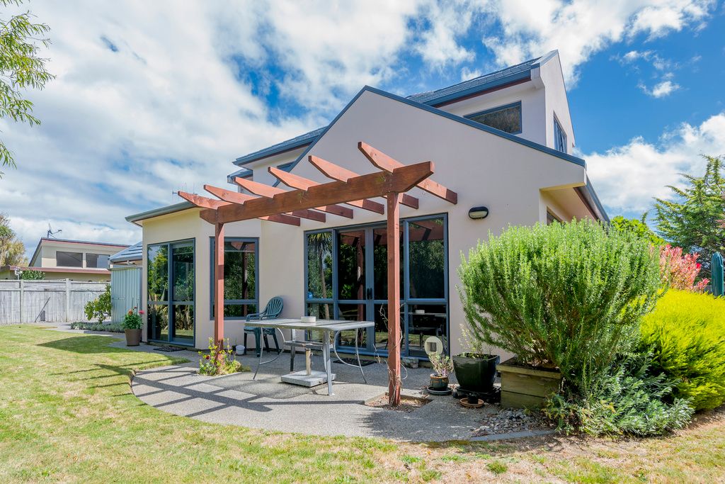32 Regent Drive, Paraparaumu Beach, Kapiti Coast District