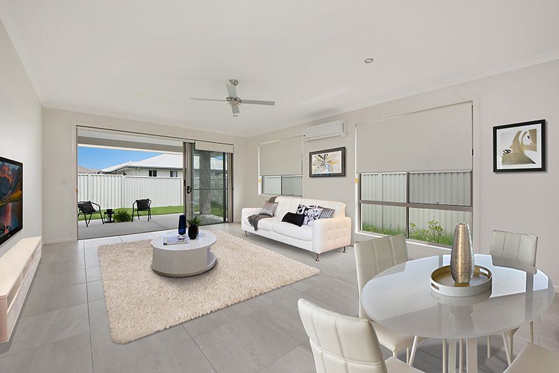 7 Maclamond Drive, Pelican Waters, QLD 4551
