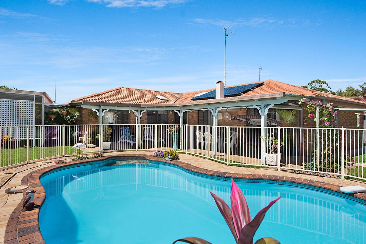 4 Applegin Court, Mooloolaba, QLD 4557