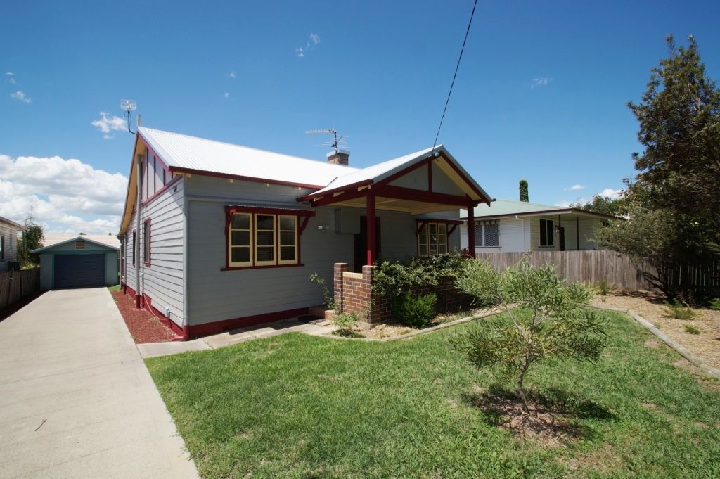 69 Dumaresq Street, Armidale, NSW Home For Sale • Ray White