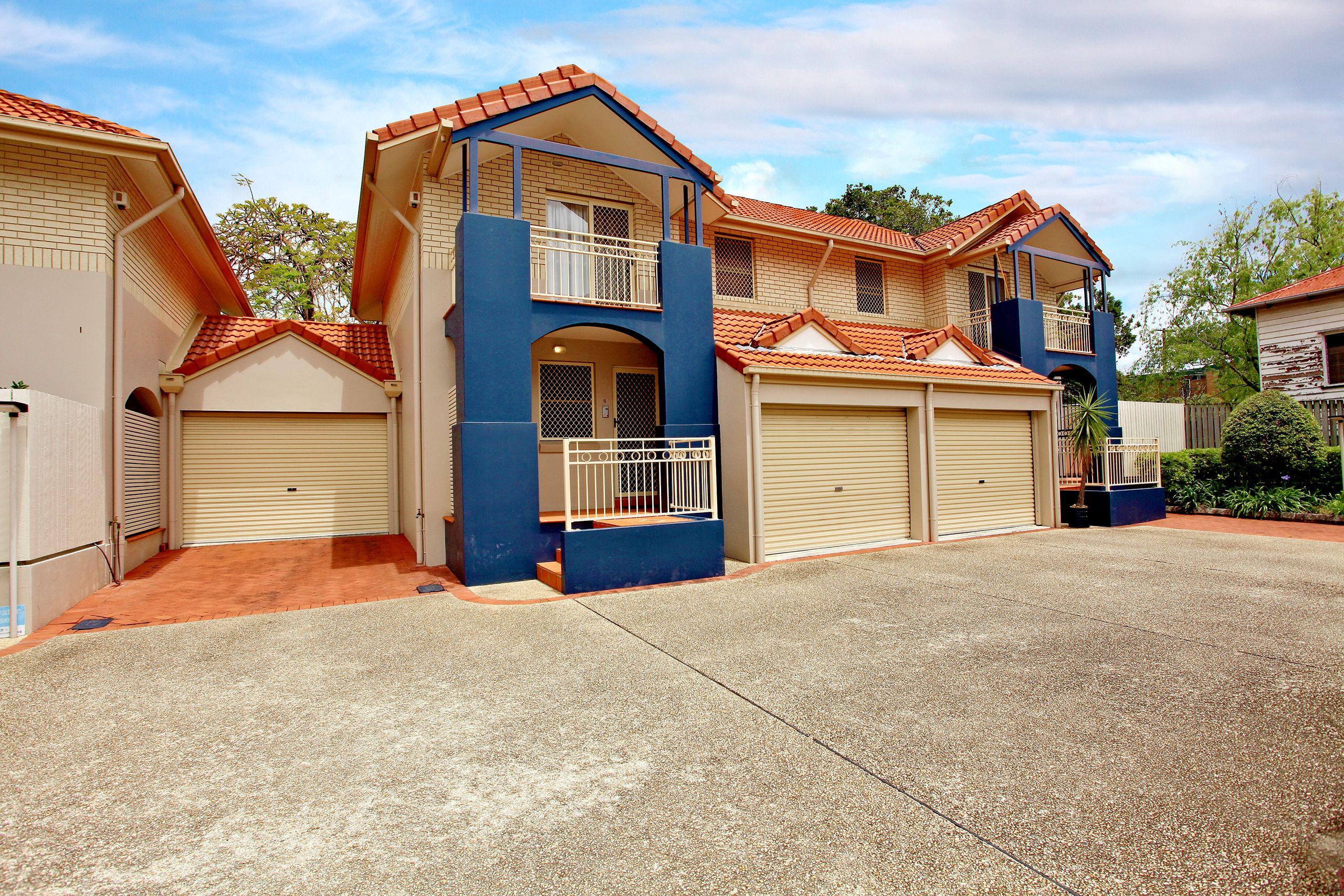 55 Wellington Street, Coorparoo QLD 4151