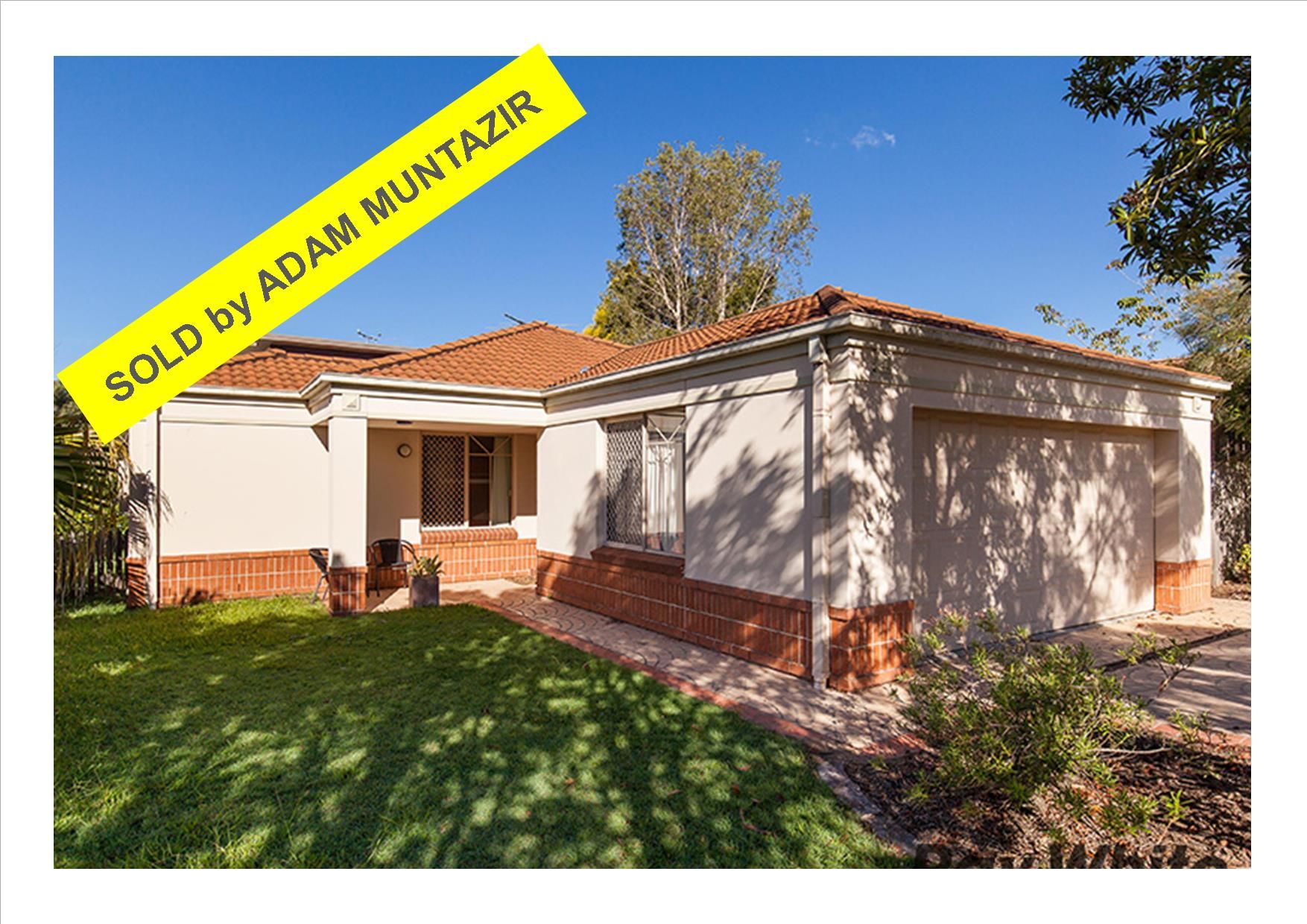 2 Red Pine Court, Calamvale QLD 4116